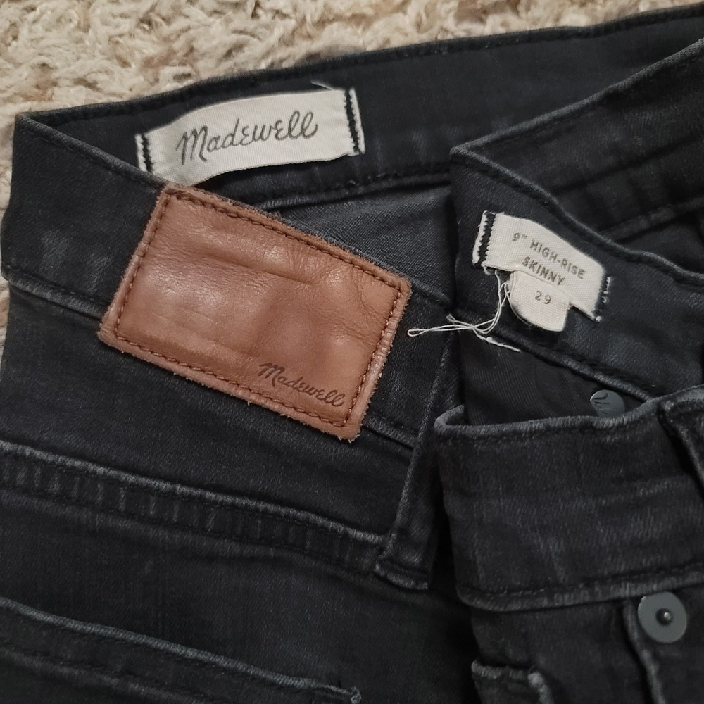 Madewell Skinny Jeans Womens 29 Black 9" High-Rise Distressed Raw Hem Faded